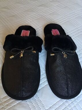 kate spade Black Faux-Fur Bow Slide Slippers